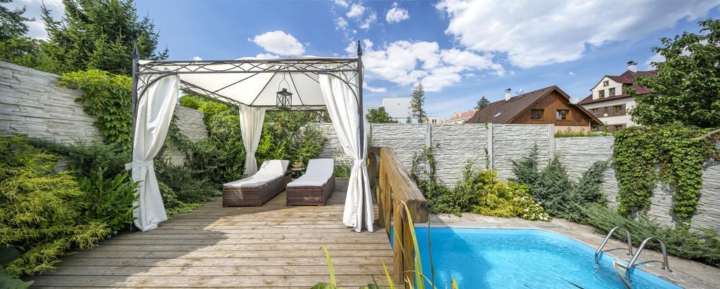 ליברץ Pytloun Wellness Travel Hotel מראה חיצוני תמונה